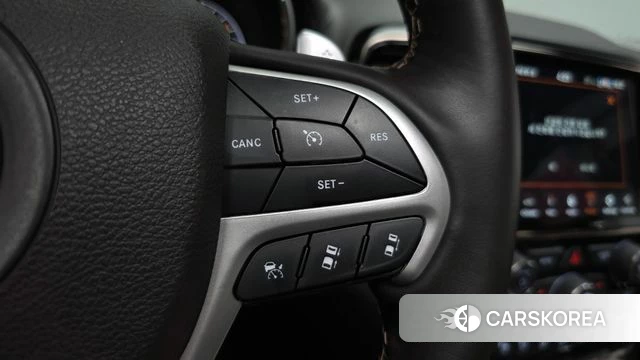 Jeep Grand Cherokee id 4959913 из Кореи 27