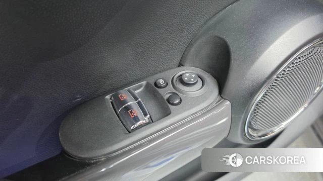Mini Cooper id 5017996 из Кореи 27