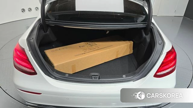 Mercedes-Benz E-Class W213 id 4978019 из Кореи 27