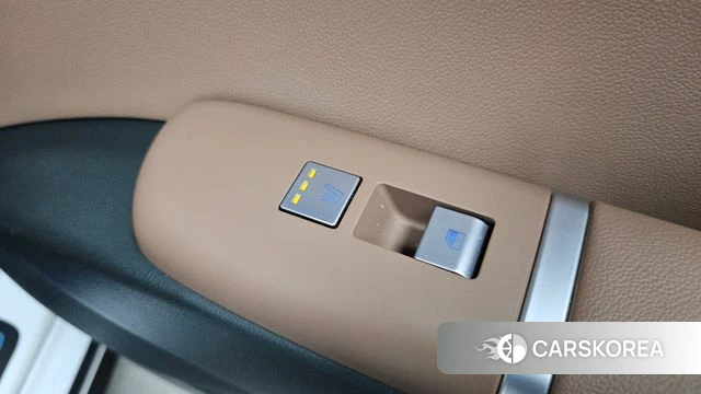 Hyundai Grandeur (GN7) id 5039697 из Кореи 27