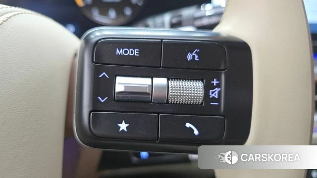 Hyundai Grandeur (GN7) id 5045783 из Кореи 27