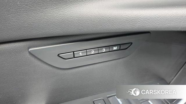 Jaguar XE id 4992603 из Кореи 27