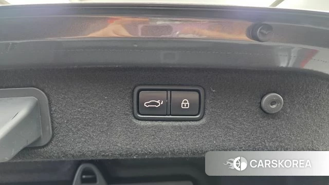 Genesis G70 id 4982649 из Кореи 27