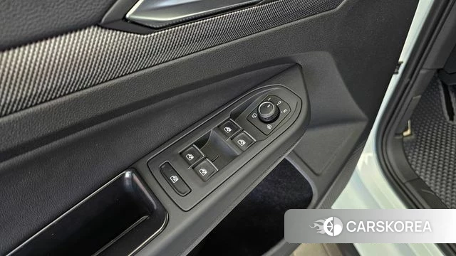 Volkswagen Golf 8th Generation id 5011147 из Кореи 27