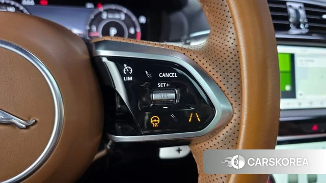 Jaguar XE id 4923497 из Кореи 27