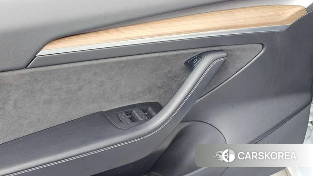 Tesla Model 3 id 5027675 из Кореи 27