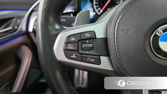 BMW 5 Series (G30) id 4998389 из Кореи 27