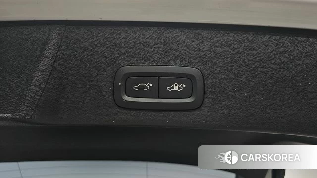 Volvo XC40 id 4892902 из Кореи 27