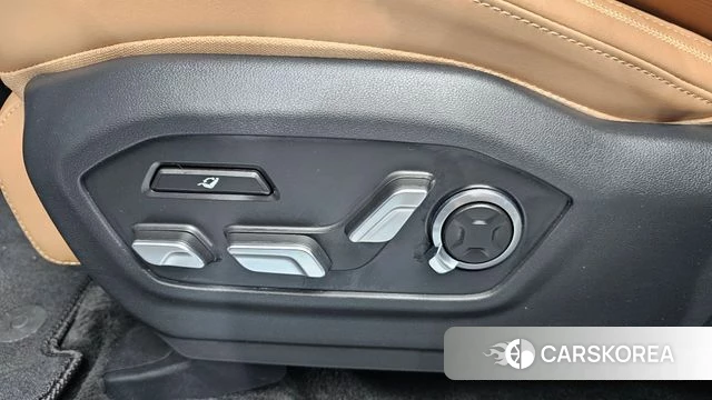 Hyundai Santa Fe (MX5) id 4980657 из Кореи 27