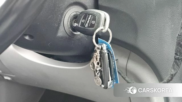Hyundai The New Grand Starex id 5053939 из Кореи 27
