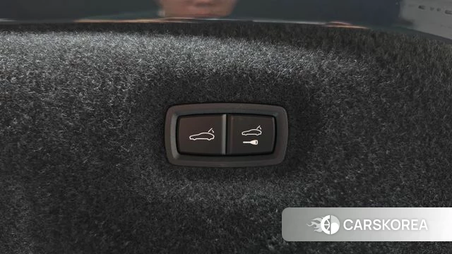 Porsche Taycan id 4980176 из Кореи 27