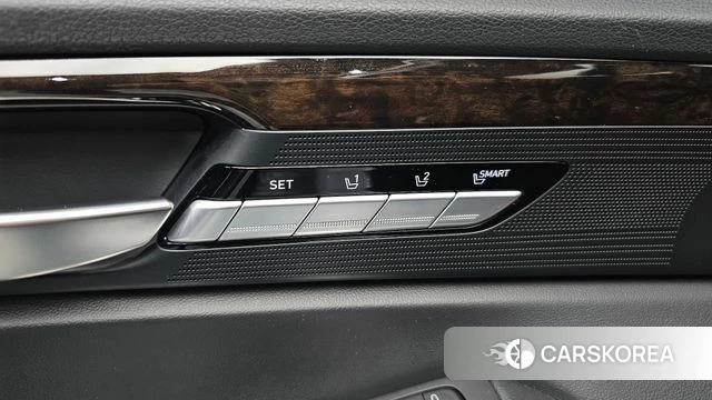Genesis G90 id 4943933 из Кореи 27
