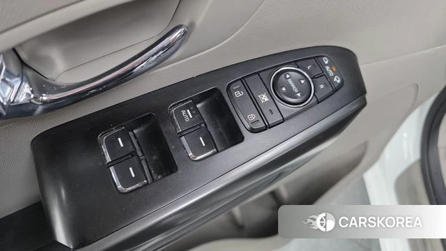 Kia The New Carnival id 4960347 из Кореи 27