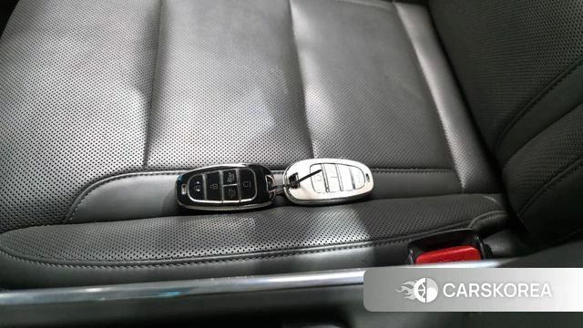 Hyundai The New Grandeur IG id 4906220 из Кореи 27