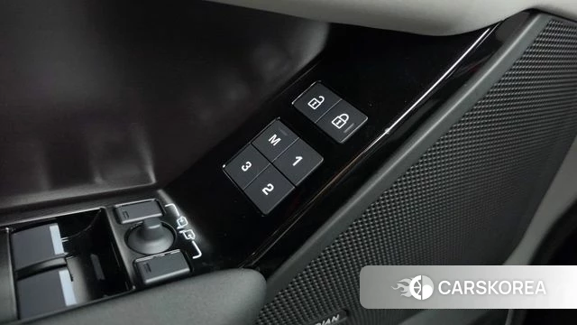Land Rover Range Rover Velar id 4916265 из Кореи 27
