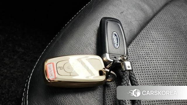 Ford Explorer id 5029428 из Кореи 27