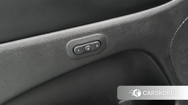 Jeep Grand Cherokee id 4918416 из Кореи 27