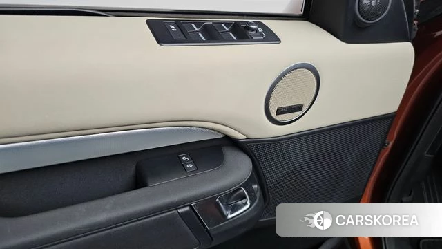 Land Rover Discovery 5 id 5041336 из Кореи 27