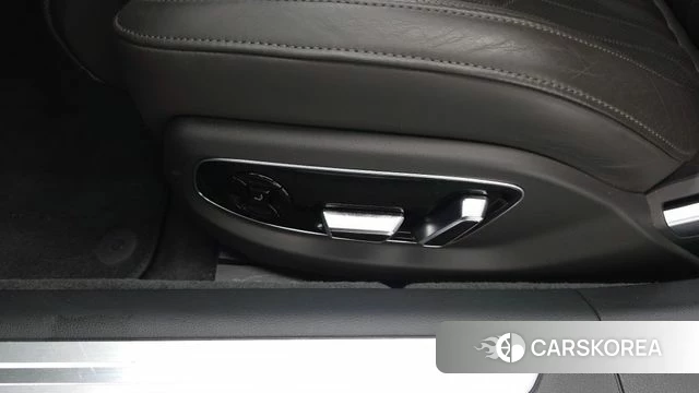 Audi A8 (D5) id 4950910 из Кореи 27