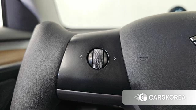 Tesla Model 3 id 4905924 из Кореи 27