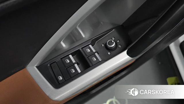 Audi Q3 (F3) id 5011703 из Кореи 27