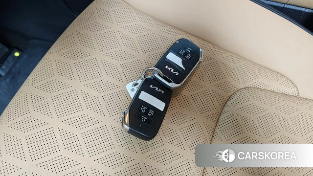 Kia Carnival 4th generation id 4951319 из Кореи 27
