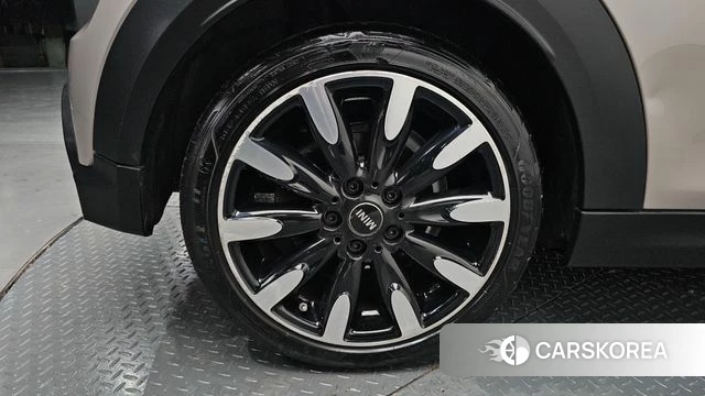 Mini Cooper S id 4922203 из Кореи 27