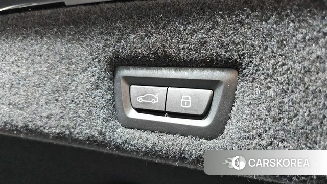 BMW i7 (G70) id 5002077 из Кореи 27