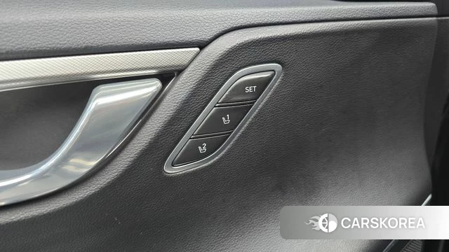 Hyundai The New Grandeur IG Hybrid id 5027470 из Кореи 27