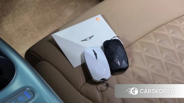Genesis GV60 id 4976132 из Кореи 27