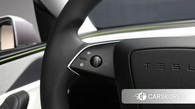 Tesla Model Y id 4782916 из Кореи 27