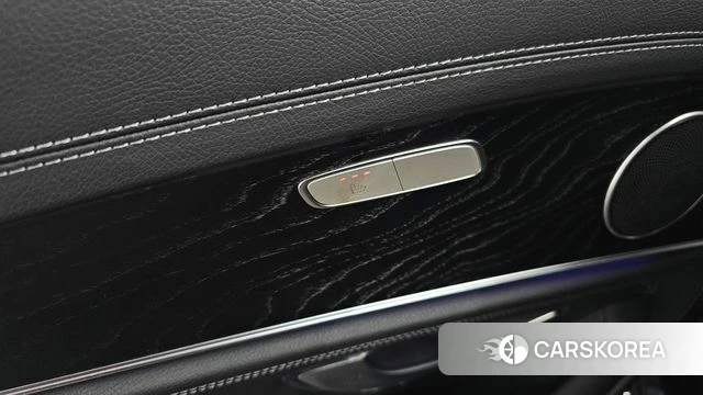 Mercedes-Benz E-Class W213 id 5003246 из Кореи 27
