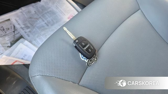 Hyundai The New Grand Starex id 5048393 из Кореи 27