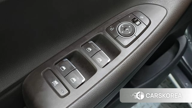 Hyundai Grandeur IG id 5018501 из Кореи 27