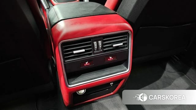 Porsche Cayenne (PO536) id 4677179 из Кореи 27