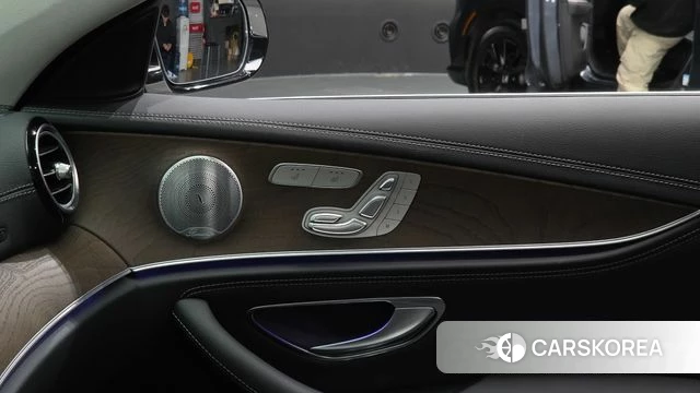 Mercedes-Benz E-Class W213 id 5035654 из Кореи 27