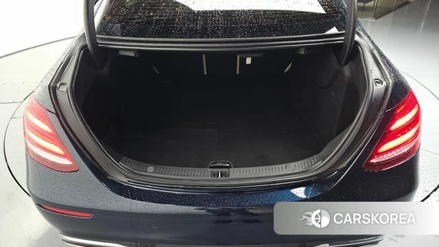 Mercedes-Benz E-Class W213 id 4923921 из Кореи 27