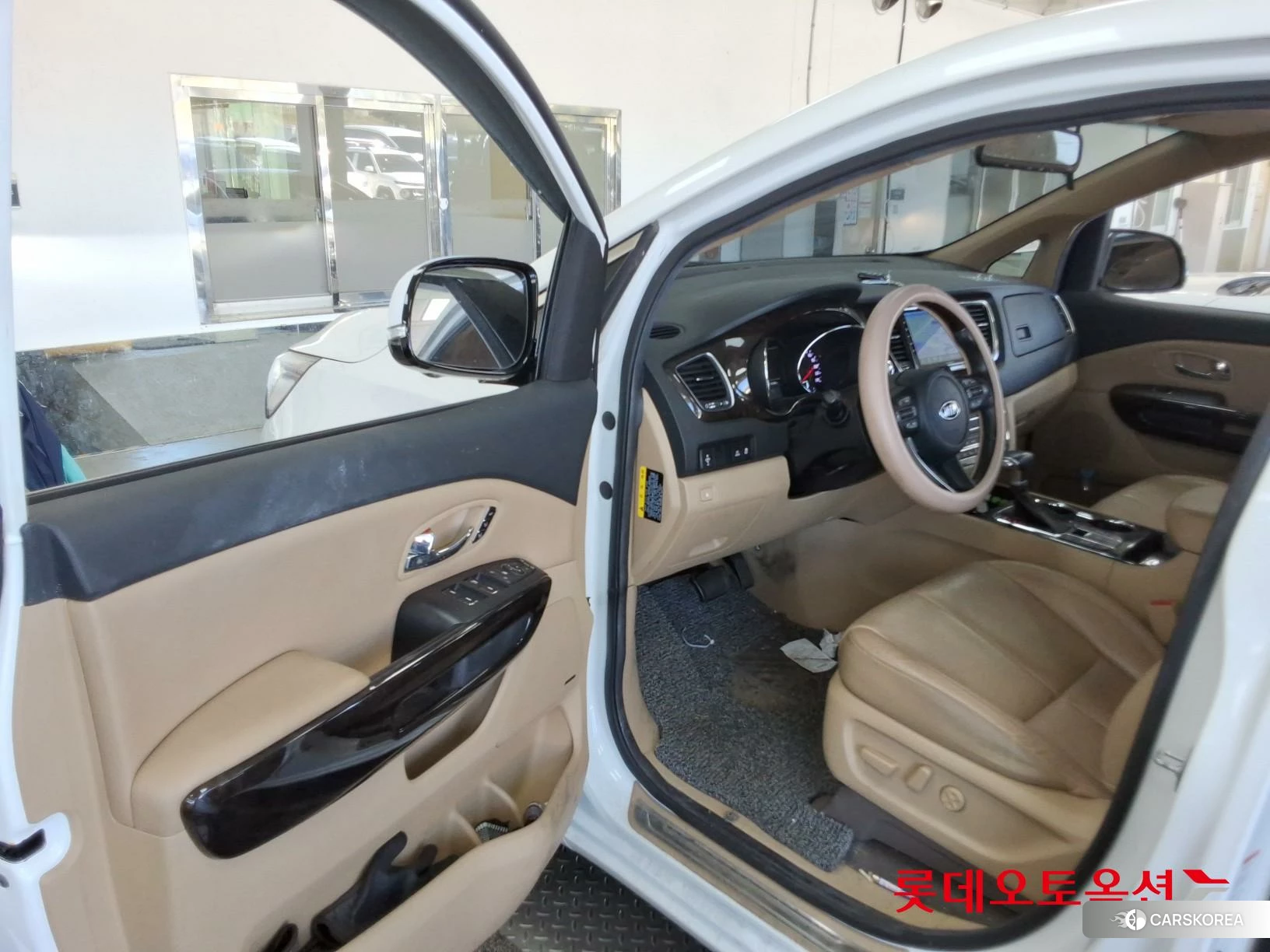 Kia Carnival id 4990106 из Кореи 27