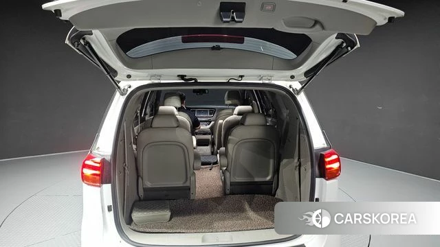 Kia The New Carnival id 5041655 из Кореи 27