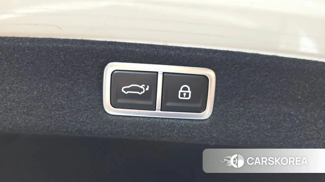 Hyundai Grandeur (GN7) id 4986040 из Кореи 27