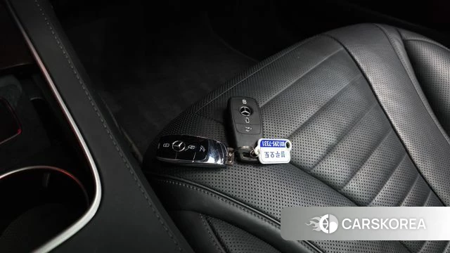 Mercedes-Benz S-Class W222 id 4987979 из Кореи 27