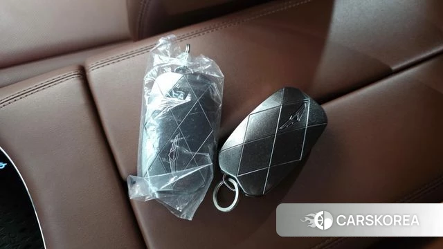 Genesis G90 (RS4) id 4985402 из Кореи 27