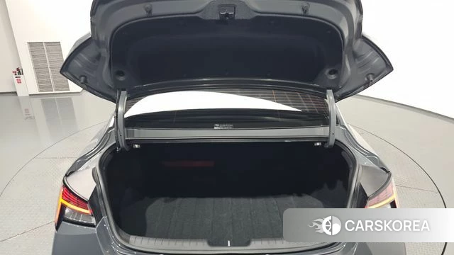 Hyundai The New Avante Hybrid (CN7) id 5038825 из Кореи 27