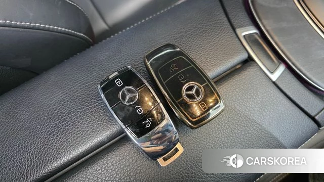 Mercedes-Benz E-Class W213 id 4952151 из Кореи 27