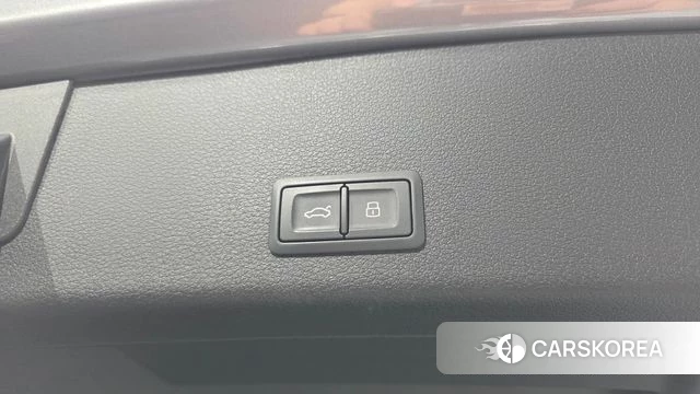 Audi e-Tron id 4619851 из Кореи 27