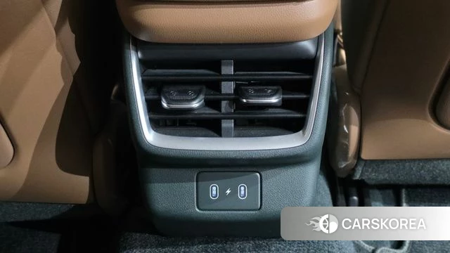 Hyundai Grandeur (GN7) id 5021994 из Кореи 28