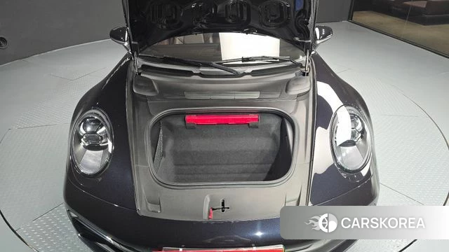 Porsche 911(992) id 4995944 из Кореи 28