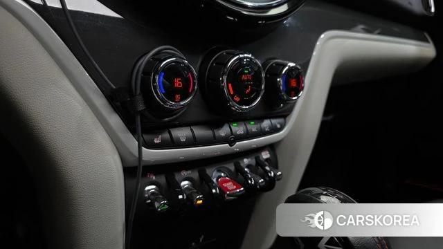 Mini Cooper S Countryman id 4993488 из Кореи 28