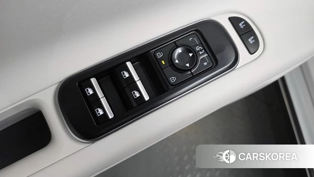 Hyundai The New Granger Hybrid (GN7) id 4964106 из Кореи 28