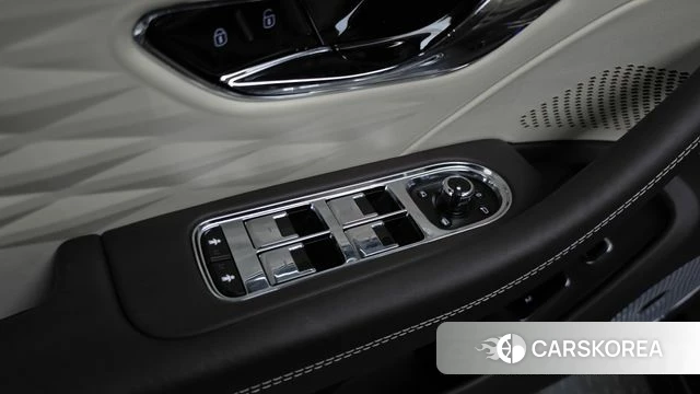 Bentley Flying Spur 3rd Generation id 4928847 из Кореи 28